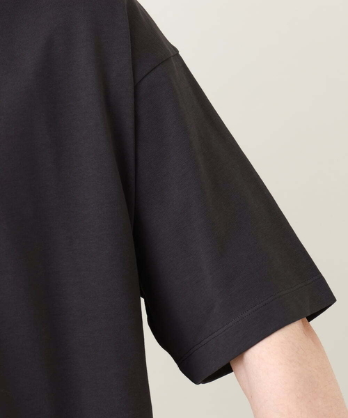 a.v.v(アーヴェヴェ)の「【ucaU×a.v.vコラボ】イラストワイドシルエットTシャツ(Tシャツ/カットソー・メンズ・チャコールグレー/ホワイト・46/48/50)」の18枚目の写真