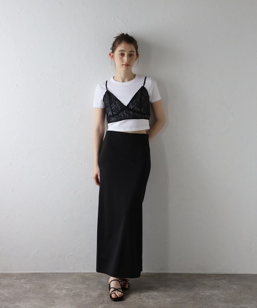MINERTE(ミネルテ)の「【MINERTE】flip-sequin bustier / スパンコールVネックビスチェ(ベスト・レディース・アイボリー/ブラック・FREE)」の15枚目の写真