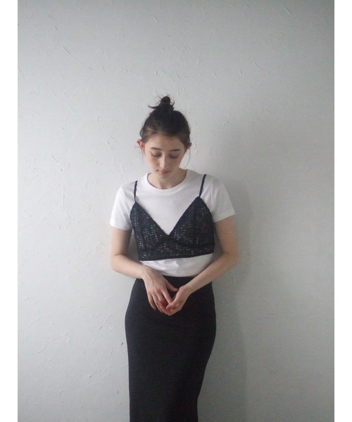 MINERTE(ミネルテ)の「【MINERTE】flip-sequin bustier / スパンコールVネックビスチェ(ベスト・レディース・アイボリー/ブラック・FREE)」の10枚目の写真