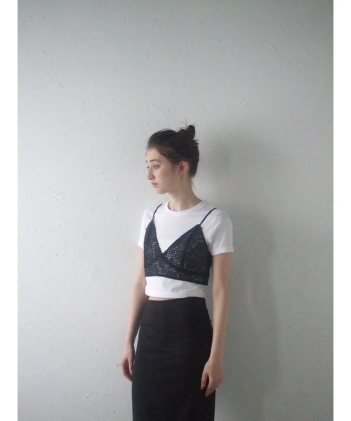 MINERTE(ミネルテ)の「【MINERTE】flip-sequin bustier / スパンコールVネックビスチェ(ベスト・レディース・アイボリー/ブラック・FREE)」の9枚目の写真