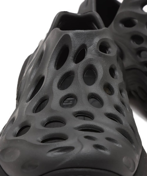 atmos pink(アトモスピンク)の「MERRELL HYDRO NEXT GEN MOC / メレル ハイドロ ネクストジェン モック(サンダル・メンズ・ブラック・25.0cm/27.0cm/28.0cm/26.0cm/29.0cm)」の4枚目の写真