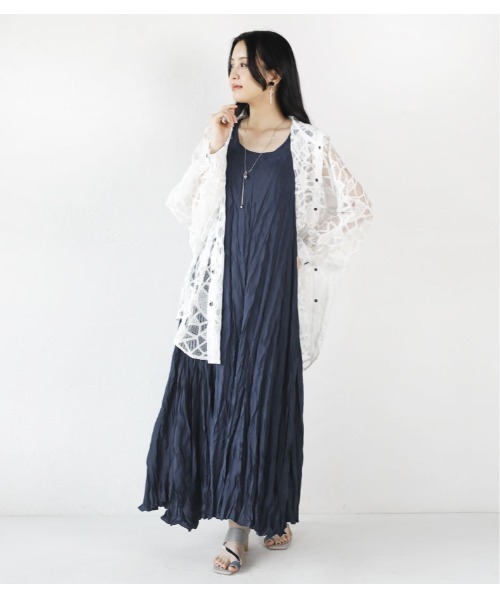 OTONA(オトナ)の「ノースリーブロングワンピース無地(ワッシャー加工)(ワンピース・レディース・ネイビー/カーキ/グレー/ブラック・FREE)」の8枚目の写真