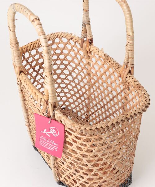LILA&FLEUR（リラアンドフルール）の「Paint Rattan Basket S（かごバッグ・レディース・ピンク系/グリーン系/ブルー系/ブラック系・SMALL）」の6枚目の写真