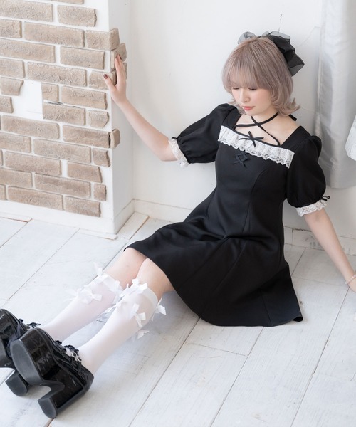 DearMyLoveRose(ディアマイラブローズ)の「ホルターネックレースフリルワンピース(ワンピース・レディース・ブルー/グレー/ブラック/ベビーピンク・MEDIUM/SMALL/3L/LL/LARGE)」の6枚目の写真