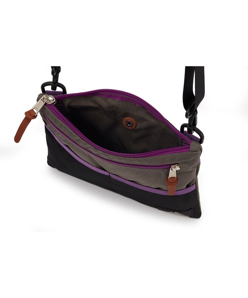 GREGORY（グレゴリー）の「クラシックサコッシュM CLASSIC SACOCHE M グレー/パープル（ショルダーバッグ・メンズ・グレー系その他・ONE SIZE）」の5枚目の写真