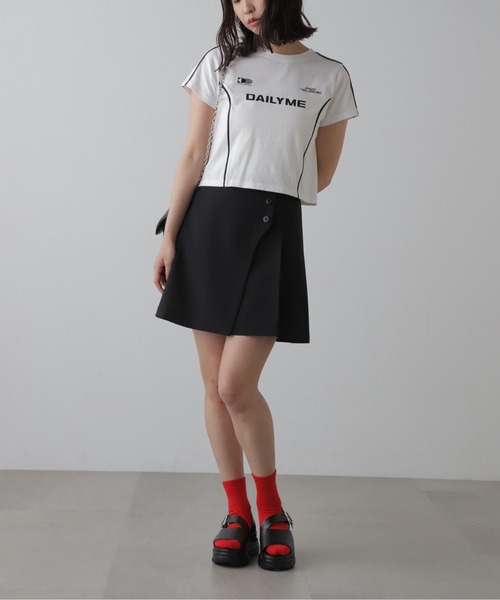 FREE'S MART（フリーズマート）の「◆サイドボタンラップミニプリーツスカート（スカート・レディース・グレー/ブラック/ベージュ・SMALL/MEDIUM）」の8枚目の写真