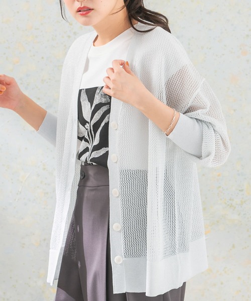 URBAN RESEARCH ROSSO WOMEN(アーバンリサーチ ロッソ)の「メッシュ編みカーディガン(カーディガン/ボレロ・レディース・ブラウン系その他/ホワイト・FREE)」の3枚目の写真