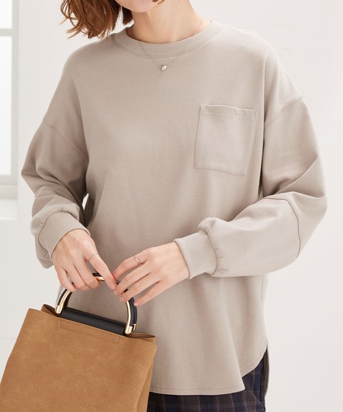 BELLUNA PLUS(ベルーナ)の「吸湿発熱ポンチ素材袖切替プルオーバー(Tシャツ/カットソー・レディース・チャコール/グレイッシュベージュ/ライム/パープル系その他・X-LARGE/LARGE/MEDIUM)」の9枚目の写真