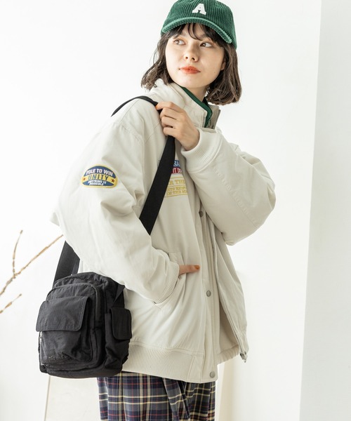 niko and...（ニコアンド）の「オリジナルマルチポケットショルダーバッグ（ショルダーバッグ・レディース・アイボリー/ブラック/グレー/ブラック系/シルバー/ホワイト系・0）」の3枚目の写真