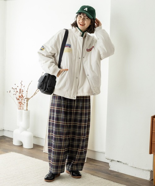 niko and...（ニコアンド）の「オリジナルマルチポケットショルダーバッグ（ショルダーバッグ・レディース・アイボリー/ブラック/グレー/ブラック系/シルバー/ホワイト系・0）」の8枚目の写真