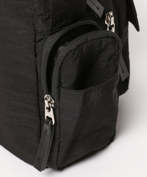 niko and...（ニコアンド）の「オリジナルマルチポケットショルダーバッグ（ショルダーバッグ・レディース・アイボリー/ブラック/グレー/ブラック系/シルバー/ホワイト系・0）」の19枚目の写真