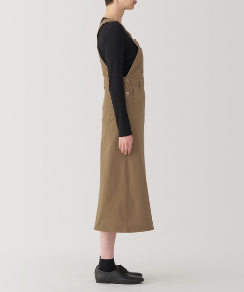 無印良品（ムジルシリョウヒン）の「婦人　ストレッチチノサロペットスカート（サロペット/オーバーオール・レディース・ブラック/ダークベージュ/カーキ系・S/M/L/XL）」の14枚目の写真