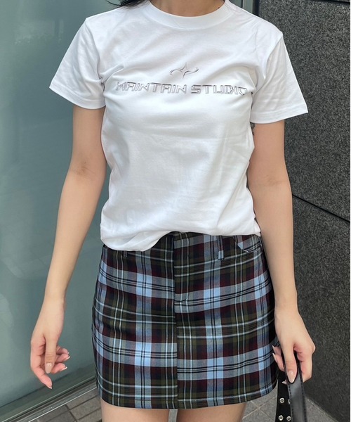 fiere(フィエール)の「メタリックデザインショート丈半袖Tシャツ(Tシャツ/カットソー・レディース・ホワイト・X-SMALL)」の3枚目の写真