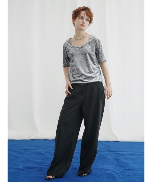 :ETHROF(イーサオブ)の「CRUSHED VELOUR TOPS(Tシャツ/カットソー・レディース・ピンク/グレー/ブラック・FREE)」の21枚目の写真