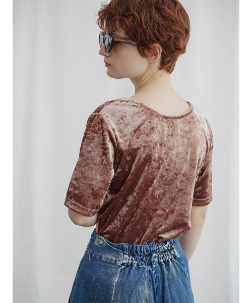 :ETHROF(イーサオブ)の「CRUSHED VELOUR TOPS(Tシャツ/カットソー・レディース・ピンク/グレー/ブラック・FREE)」の17枚目の写真