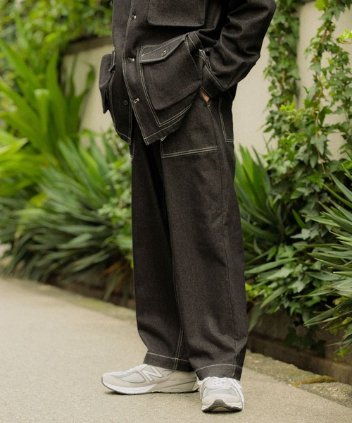 ITEMS URBANRESEARCH（アイテムズ アーバンリサーチ）の「デニム ベイカーパンツ（デニムパンツ・メンズ・ブラック/オフホワイト/ネイビー・LARGE/MEDIUM）」の14枚目の写真