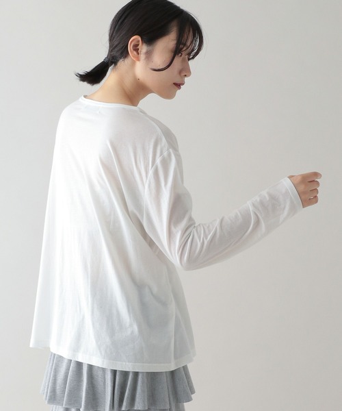 studio CLIP（スタディオクリップ）の「《natural by clip》シアーカットロングスリーブプルオーバー（Tシャツ/カットソー・レディース・ライトブルー/ブラック/ライトグレー/オフホワイト・FREE）」の2枚目の写真