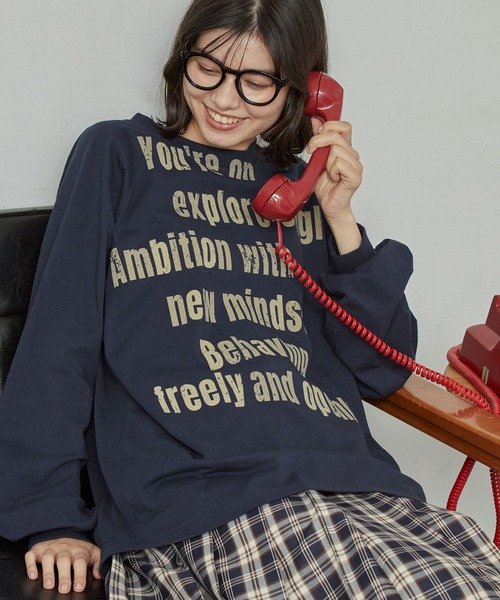 メッセージロゴかすれプリント ラグラン 長袖Tシャツ（Tシャツ