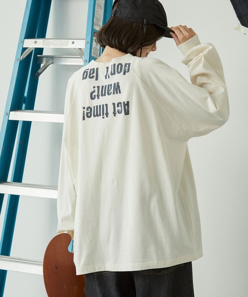 MONO-MART LADY'S(モノマートレディース)の「メッセージロゴかすれプリント ラグラン 長袖Tシャツ(Tシャツ/カットソー・レディース・オートミール/スミクロ/ネイビー/アイボリー・FREE)」の10枚目の写真