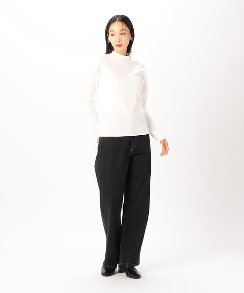 COMME CA ISM(コムサイズム)の「綿100% 吸湿発熱 あったか ハイネックカットソー(Tシャツ/カットソー・レディース・ブラック/ホワイト/ライトグレー/チャコール・MEDIUM/LARGE)」の5枚目の写真