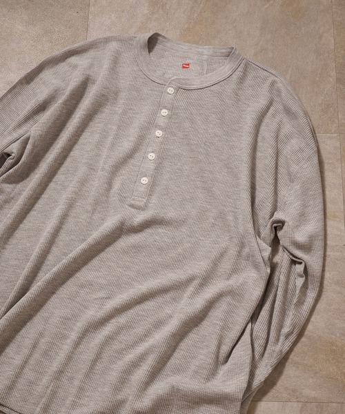 ＪＵＧＬＡＮＳ（ユグランス）の「【Hanes/ヘインズ】HW4-A502 HENLYNECK/ヘンリーネック/ロングスリーブ/ワッフル/フリーサイズ/レディース（Tシャツ/カットソー・レディース・オフホワイト/グレー/ブラック/ネイビー・FREE）」の3枚目の写真