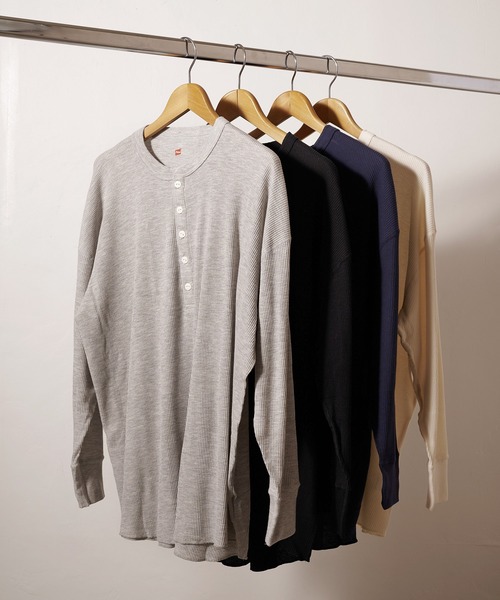 ＪＵＧＬＡＮＳ（ユグランス）の「【Hanes/ヘインズ】HW4-A502 HENLYNECK/ヘンリーネック/ロングスリーブ/ワッフル/フリーサイズ/レディース（Tシャツ/カットソー・レディース・オフホワイト/グレー/ブラック/ネイビー・FREE）」の5枚目の写真