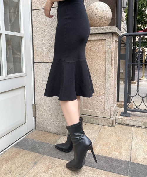 Julia Boutique（ジュリアブティック）の「選べるミディアム丈・ロング丈 Vネック ノースリーブ マーメイドニットワンピース（ワンピース・レディース・ブラック系1/グレー系1/ワイン系1/アイボリー系1/グレー系2/アイボリー系2/ブラック系2/ワイン系2・ONE）」の12枚目の写真