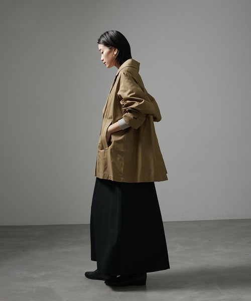 SALON adam et rope'(サロン アダム エ ロペ)の「【WEB限定】ショートトレンチジャケット(トレンチコート・レディース・キャメル/チャコールグレー・FREE)」の14枚目の写真