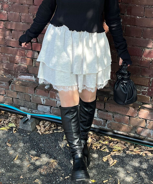 CIAOPANIC（チャオパニック）の「スウェットレースティアードミニスカート（スカート・レディース・アイボリー/チャコールグレー/グレー・ONE SIZE）」の21枚目の写真