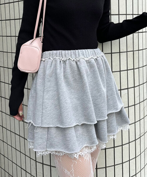 CIAOPANIC（チャオパニック）の「スウェットレースティアードミニスカート（スカート・レディース・アイボリー/チャコールグレー/グレー・ONE SIZE）」の7枚目の写真