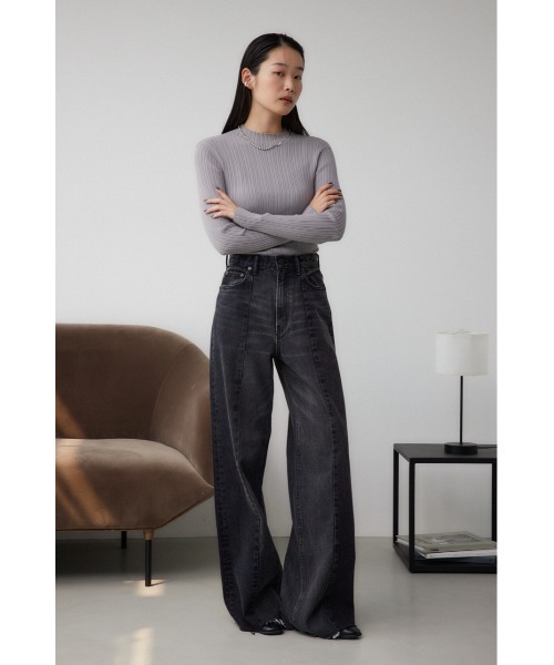 AZUL by moussy（アズールバイマウジー）の「AZUL DENIM 切替パターンワイドデニム（デニムパンツ・レディース・ブラック/ブルー・MEDIUM/SMALL）」の4枚目の写真