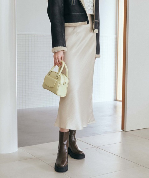 archives（アルシーヴ）の「シャイニーナロースカート（スカート・レディース・グレー/アイボリー/ブラック・MEDIUM）」の4枚目の写真