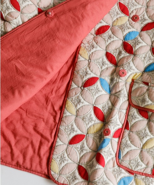 AMERICAN RAG CIE（アメリカンラグシー）の「LEIN キルトジャケット（ノーカラージャケット・レディース・ブラウン/サーモンピンク・FREE）」の14枚目の写真