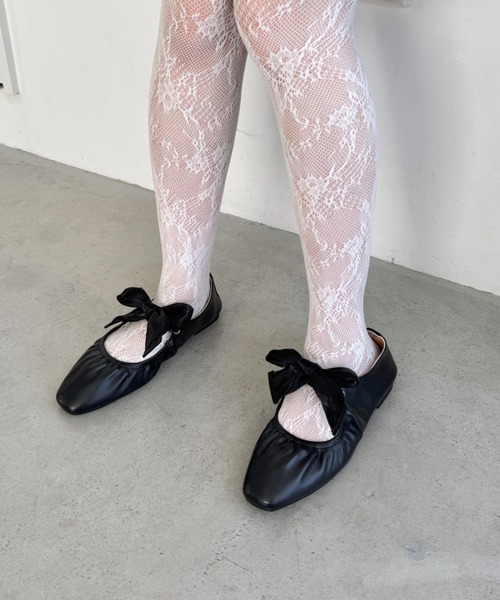 SOLLON.(ソルロン)の「オーガンジーリボンメリージェーンパンプス(パンプス・レディース・ブラック/シルバー・24.5cm/23.5cm/22.5cm)」の16枚目の写真