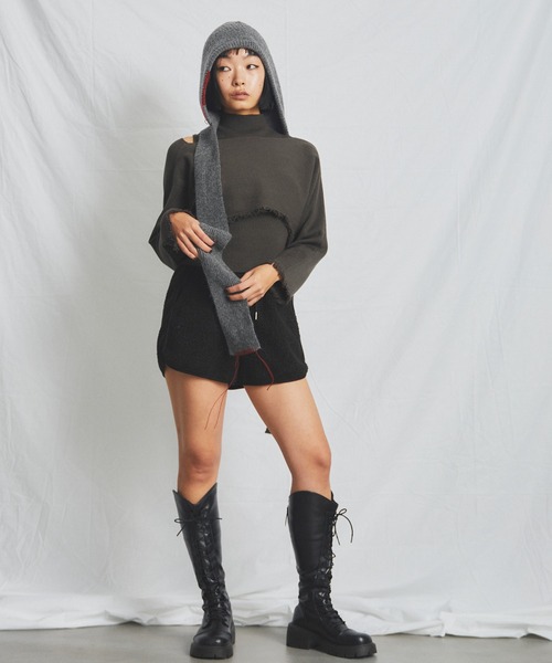 uyu.（ウユ）の「ロングイヤーフラップニットキャップマフラー（ニットキャップ/ビーニー・レディース・レッド/ブラック/アイボリー/グレー・FREE）」の21枚目の写真