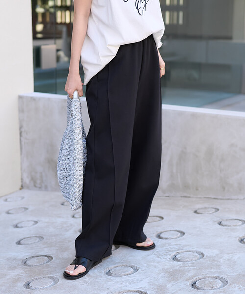 FREAK'S STORE（フリークスストア）の「ボンディングカーブワイド スウェットパンツ（スウェットパンツ・レディース・オフホワイト/レッド/ライトグレー/ブラック・ﾌﾘ-）」の2枚目の写真