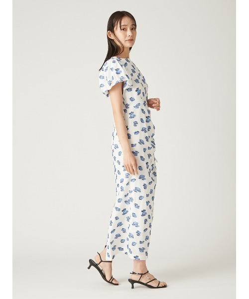 FRAY I.D(フレイアイディー)の「ジャガードパフストレートワンピース(ワンピース・レディース・ブラック/ホワイト/ベージュ・0/1)」の9枚目の写真