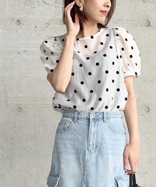 aquagarage（アクアガレージ）の「ドット柄パフスリーブシアーブラウス（シャツ/ブラウス・レディース・ホワイト/ブラック/カーキ・M/L）」の16枚目の写真
