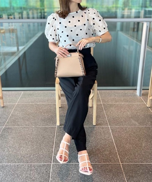 aquagarage（アクアガレージ）の「ドット柄パフスリーブシアーブラウス（シャツ/ブラウス・レディース・ホワイト/ブラック/カーキ・M/L）」の19枚目の写真