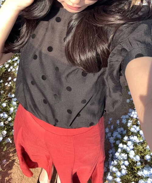 aquagarage（アクアガレージ）の「ドット柄パフスリーブシアーブラウス（シャツ/ブラウス・レディース・ホワイト/ブラック/カーキ・M/L）」の8枚目の写真