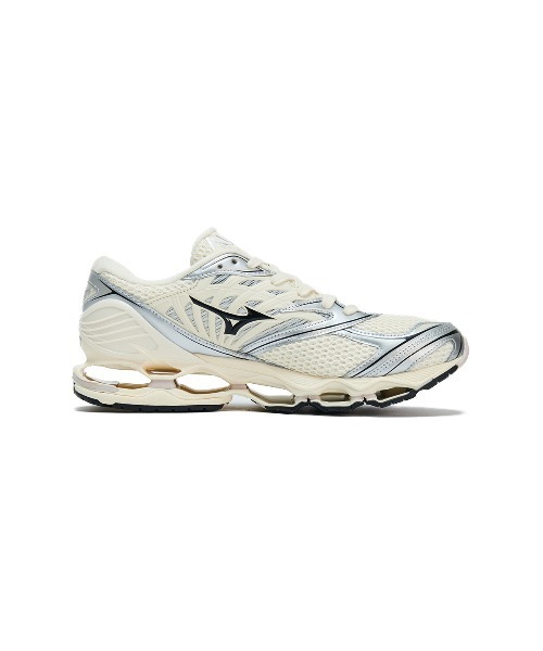 MIZUNO(ミズノ )の「MIZUNO WAVE PROPHECY LS(ミズノ ウエーブプロフェシーLS)(スニーカー・メンズ・ホワイト系・28.5cm/29cm/25.5cm/26cm/26.5cm/27cm/27.5cm/28cm/24.5cm/25cm/23cm/23.5cm/24cm/30cm)」の3枚目の写真