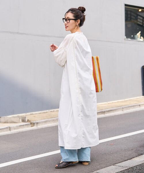 FREAK'S STORE(フリークスストア)の「限定展開 インド ハシゴレース 切替 ワンピース(ワンピース・レディース・ブラック/ライトピンク/ブルー/イエロー/オフホワイト/ネイビー・SMALL/MEDIUM)」の10枚目の写真