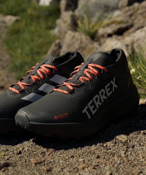 m*a様 ａｄｉｄａｓテレックスアグラヴィックGTX トレイルランニング ブラッ アディダス テレックス アグラヴィック GTX トレイルランニング