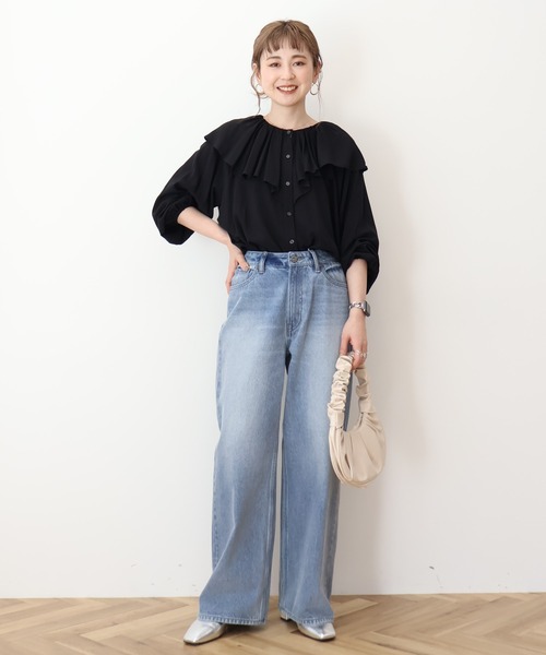 AMERICAN HOLIC（アメリカンホリック）の「サラックール衿フリルラグランブラウス（シャツ/ブラウス・レディース・ブラック/アイボリー・L/M）」の4枚目の写真