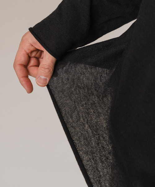 EDIFICE（エディフィス）の「E.14ゲージ ルーズネック ニット（ニット/セーター・メンズ・パープル/ベージュ/ブラック/ブルー系その他・LARGE/MEDIUM）」の17枚目の写真