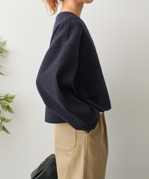 Spick & Span(スピックアンドスパン)の「Vネックニットジャケット(カーディガン/ボレロ・レディース・ネイビー/ホワイト・FREE)」の19枚目の写真