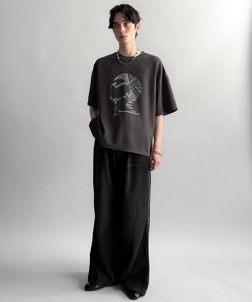 TRUE RELIGION クラシックなオーバーサイズフィット フーディ セール】【Classical Origin】「奪う視線。」フェイス