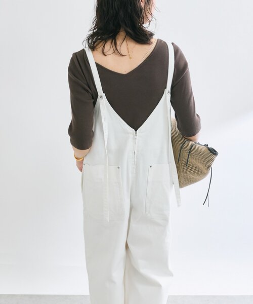 RIVE DROITE(リヴドロワ)の「【全骨格着やせ】2wayテレコTシャツ(Tシャツ/カットソー・レディース・グレー/ブラック/ライトベージュ/ブラウン/オフホワイト・FREE)」の7枚目の写真