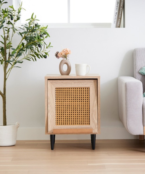 完売品✨salut! ラタン風キャビネット 美品 完売品✨salut! ラタン風キャビネット 美品 - メルカリ