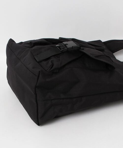 BAICYCLON by Bagjack(バイシクロン バイ バグジャック)の「【BAICYCLON by bagjack】MULTI POCKETS SHOULDER BAG(ショルダーバッグ・メンズ・ブラック・FREE)」の3枚目の写真